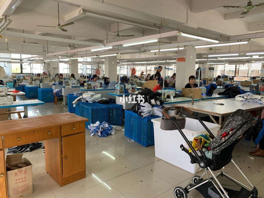 上海服裝廠加工與鞋帽零售行業(yè)的發(fā)展與前景